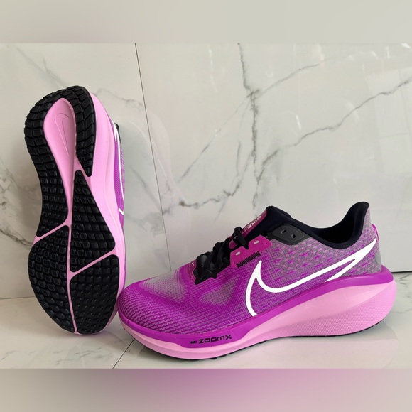 Nike Zoom Vomero 17 Hyper Violet / Black Running Shoes Men’s Size 9.5 FB1309-500 - Picture 1 of 8